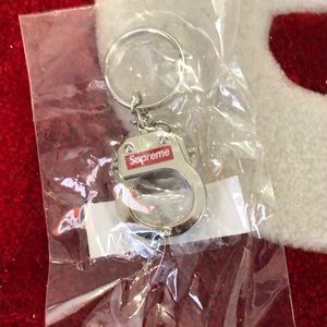 Supreme Handcuffs Keychain FW17